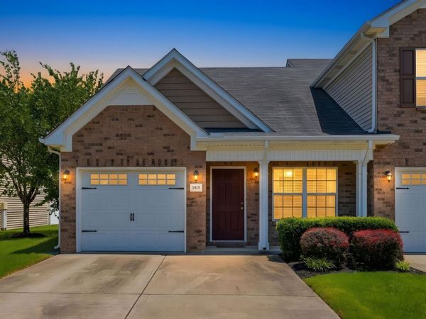 1913 Calydon Ct , Murfreesboro, TN 37128