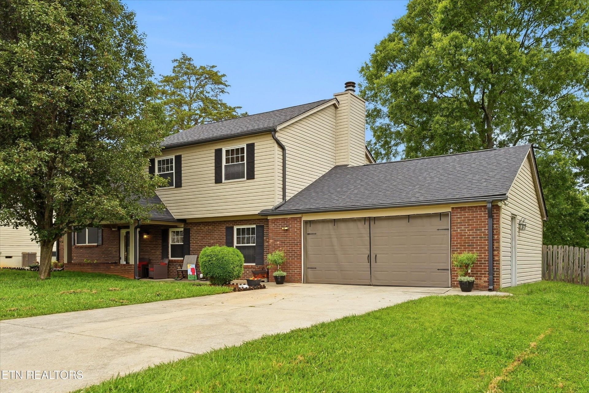 1832 Wickersham Drive, Knoxville, TN 37922 Main Photo