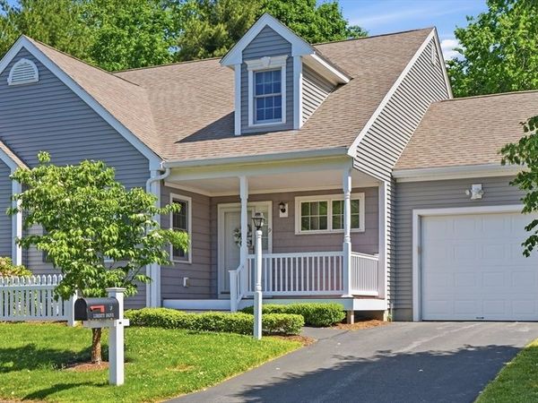 9 Liberty Drive, Unit 9, Pembroke, MA 02359