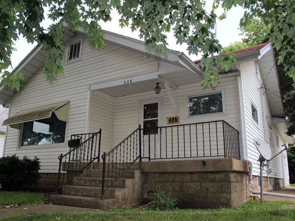 426 S Clinton Street, Clinton, IL 61727