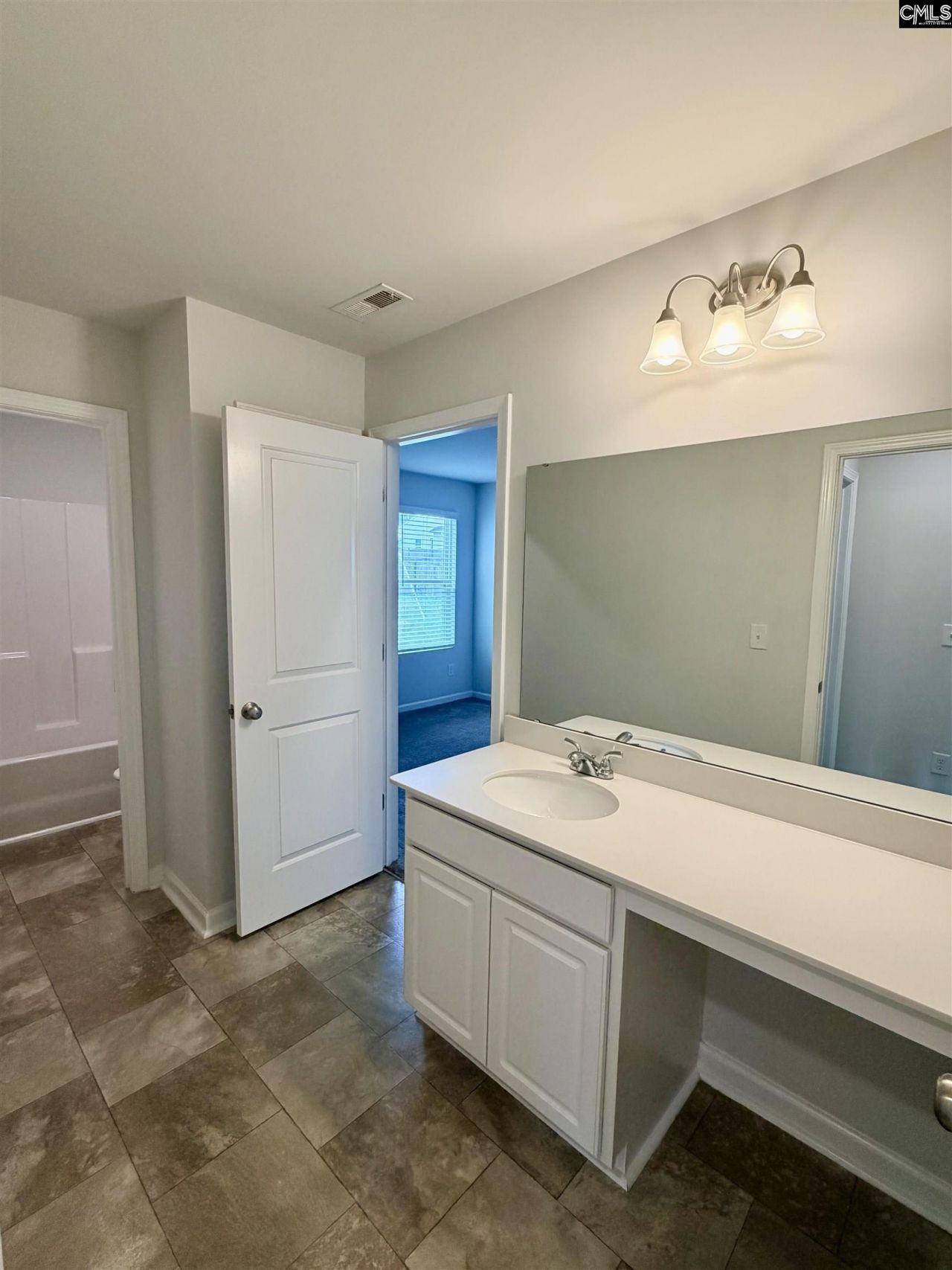 546 Hatteras Drive  Photo 14