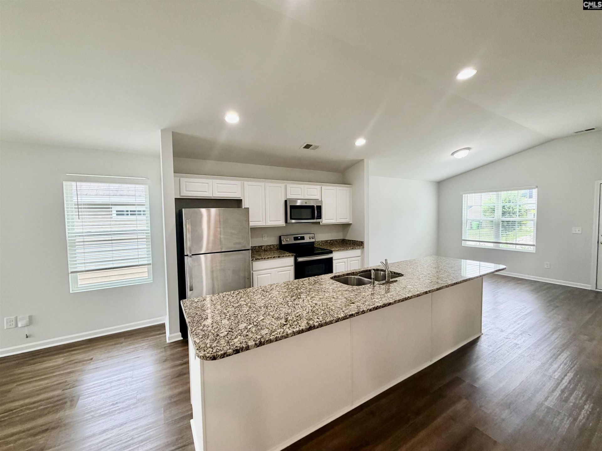 546 Hatteras Drive  Photo 5