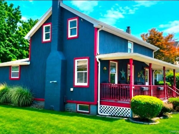 9 Maple Street, Glenham, NY 12527