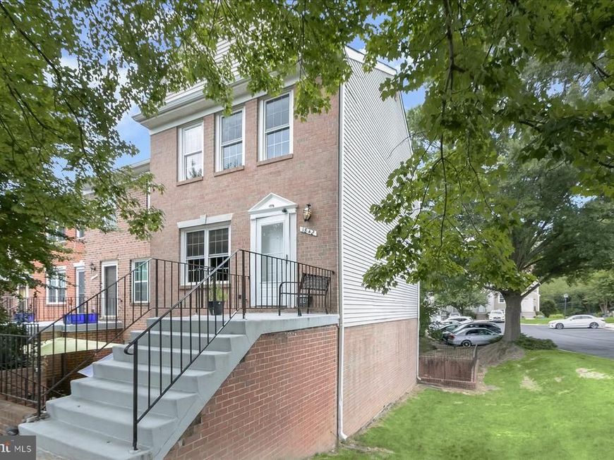 1842 Bronzegate Boulevard, Unit 191, Silver Spring, MD 20904 Main Photo