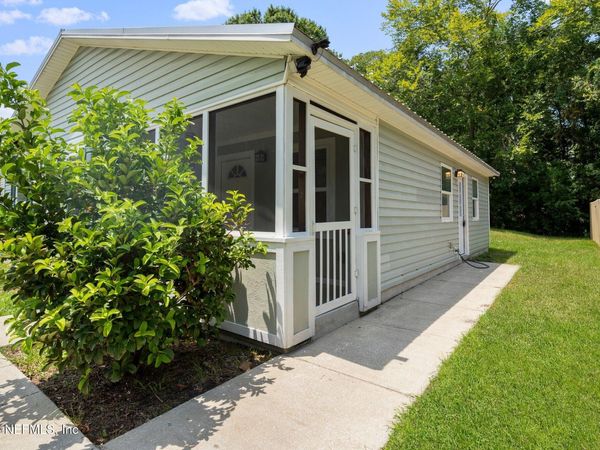 860 W 6TH Street, St. Augustine, FL 32084