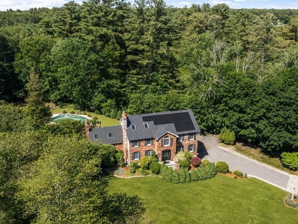 4 Battcock Road, Billerica, MA 01821