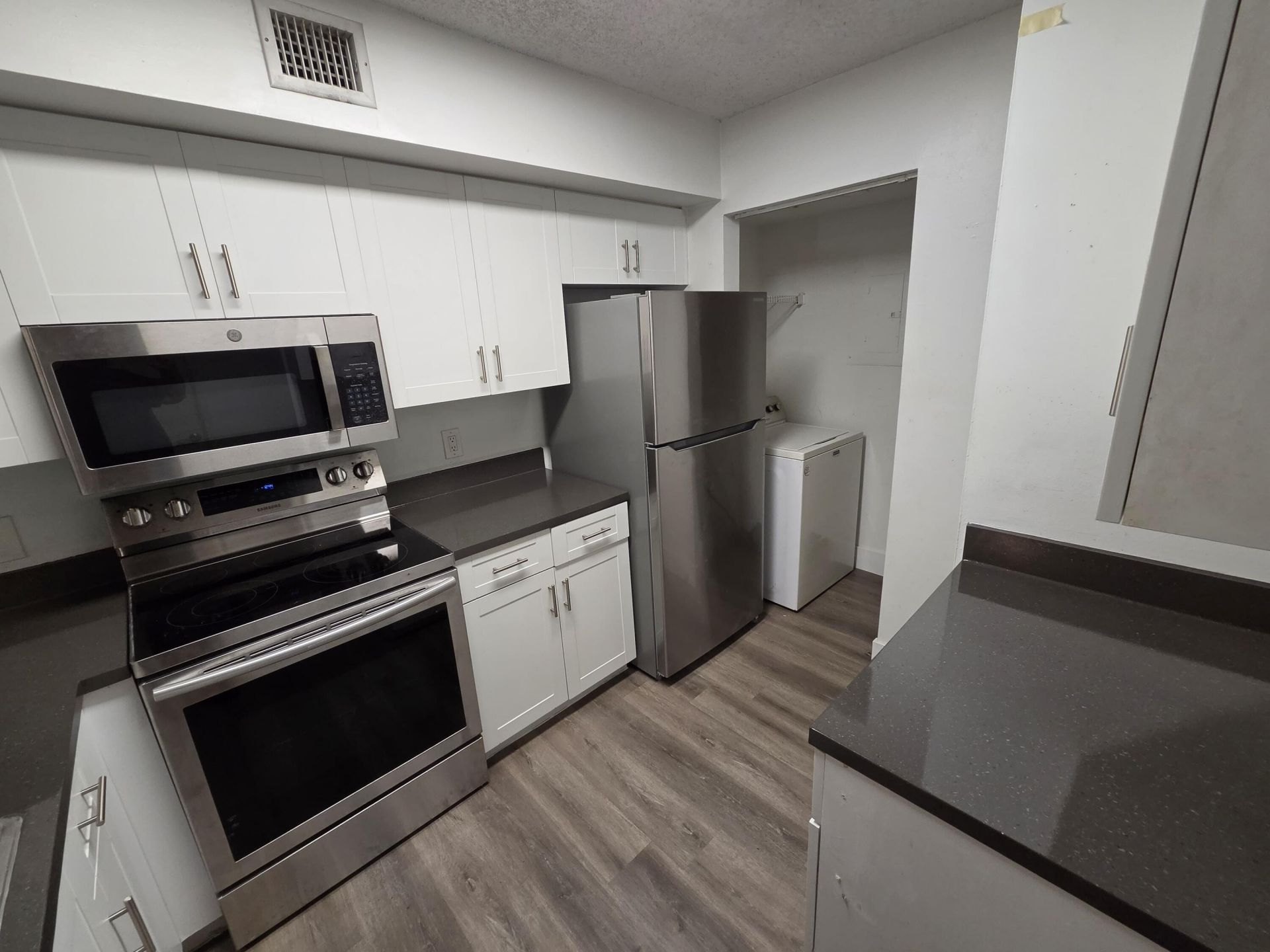 12112 St.andrews Place, Unit 212, Miramar, FL 33025 Photo