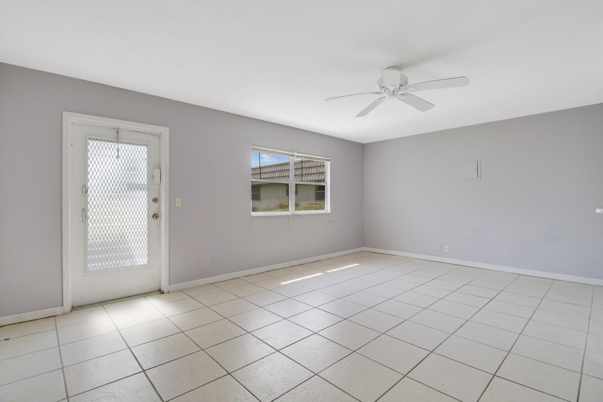 175 Valencia H, Delray Beach, FL 33446 Photo