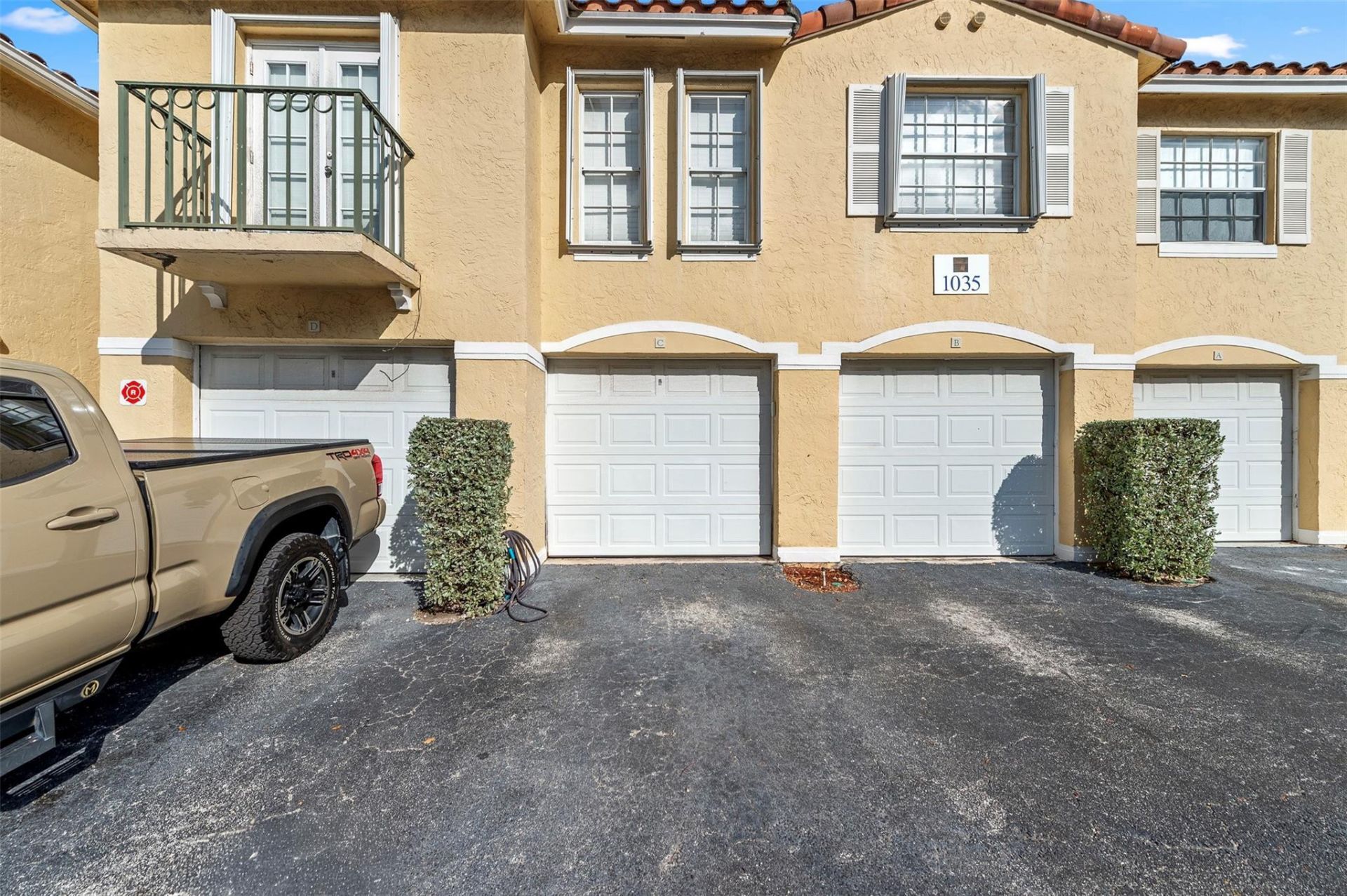 1035 Lake Shore Drive, Unit 105, Lake Park, FL 33403 Photo