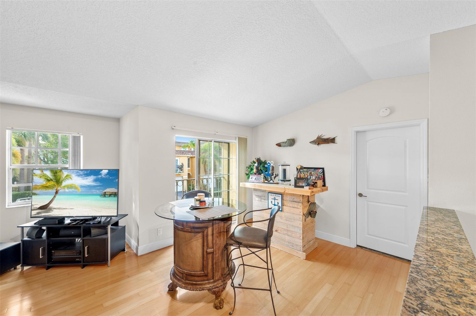 1035 Lake Shore Drive, Unit 105, Lake Park, FL 33403 Photo