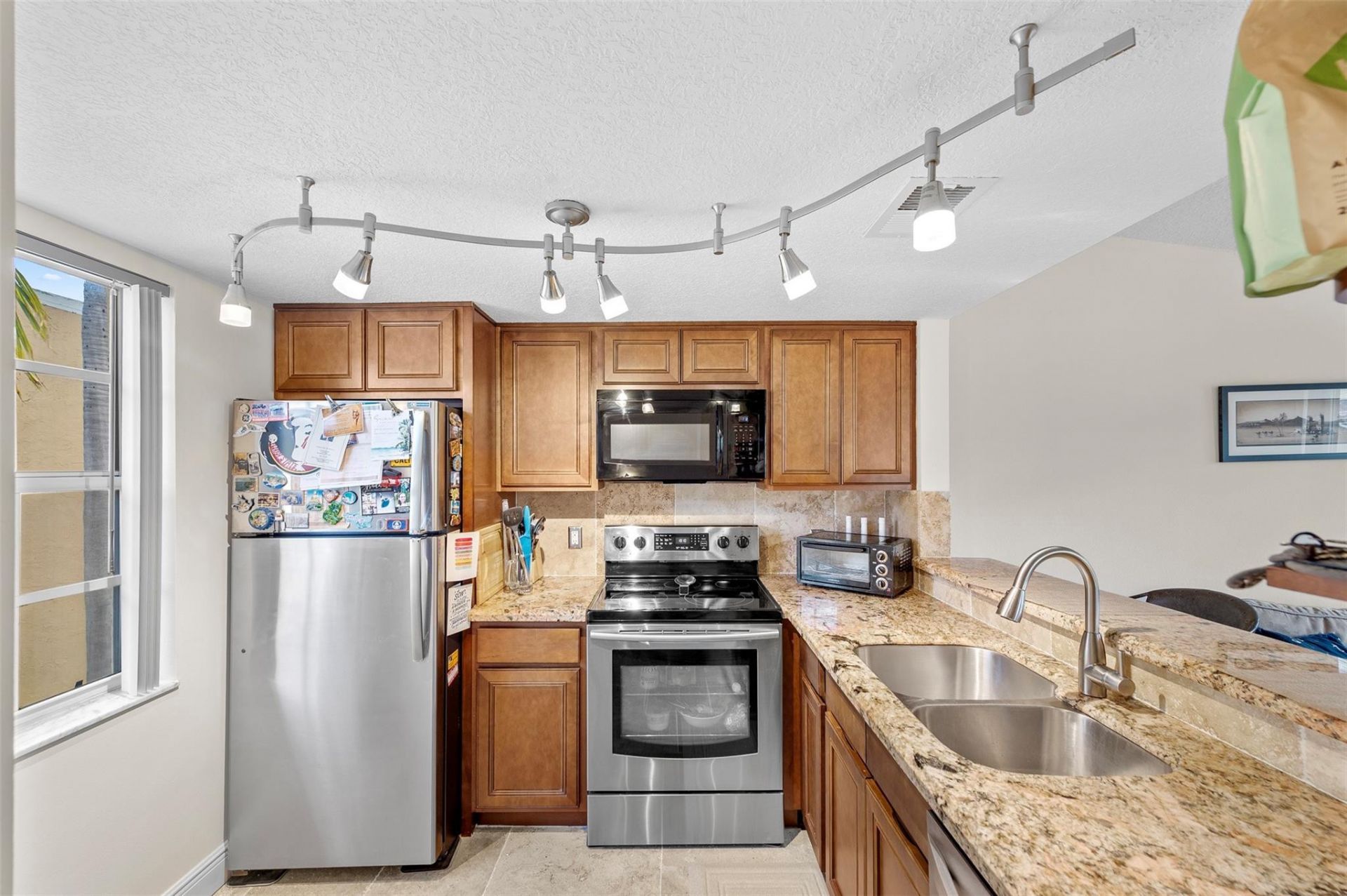 1035 Lake Shore Drive, Unit 105, Lake Park, FL 33403 Photo