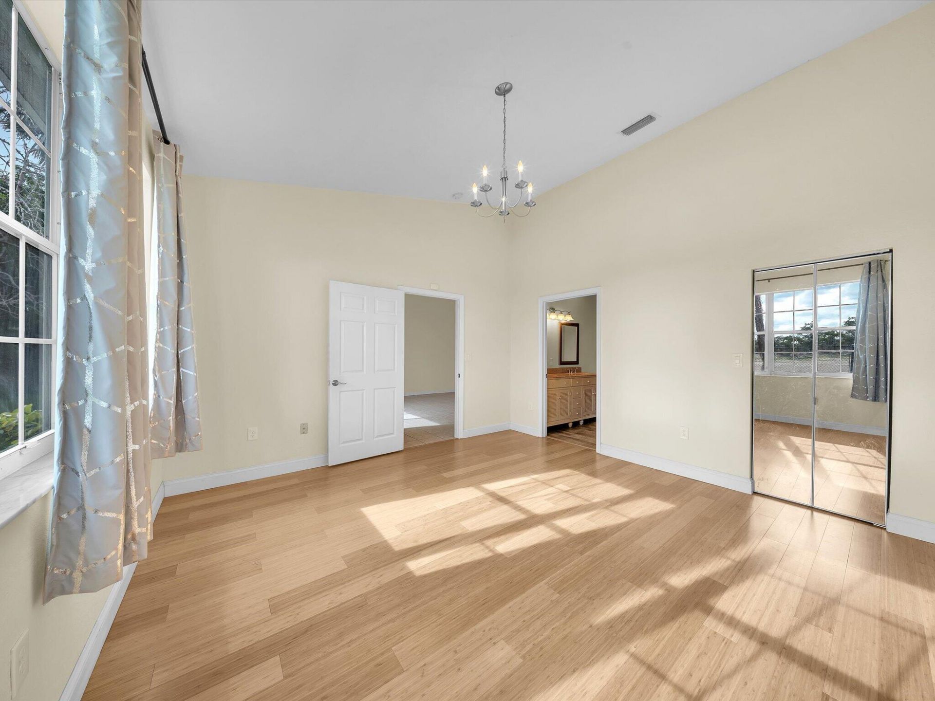 2851 E Aragon Boulevard, Unit 5, Sunrise, FL 33313 Photo