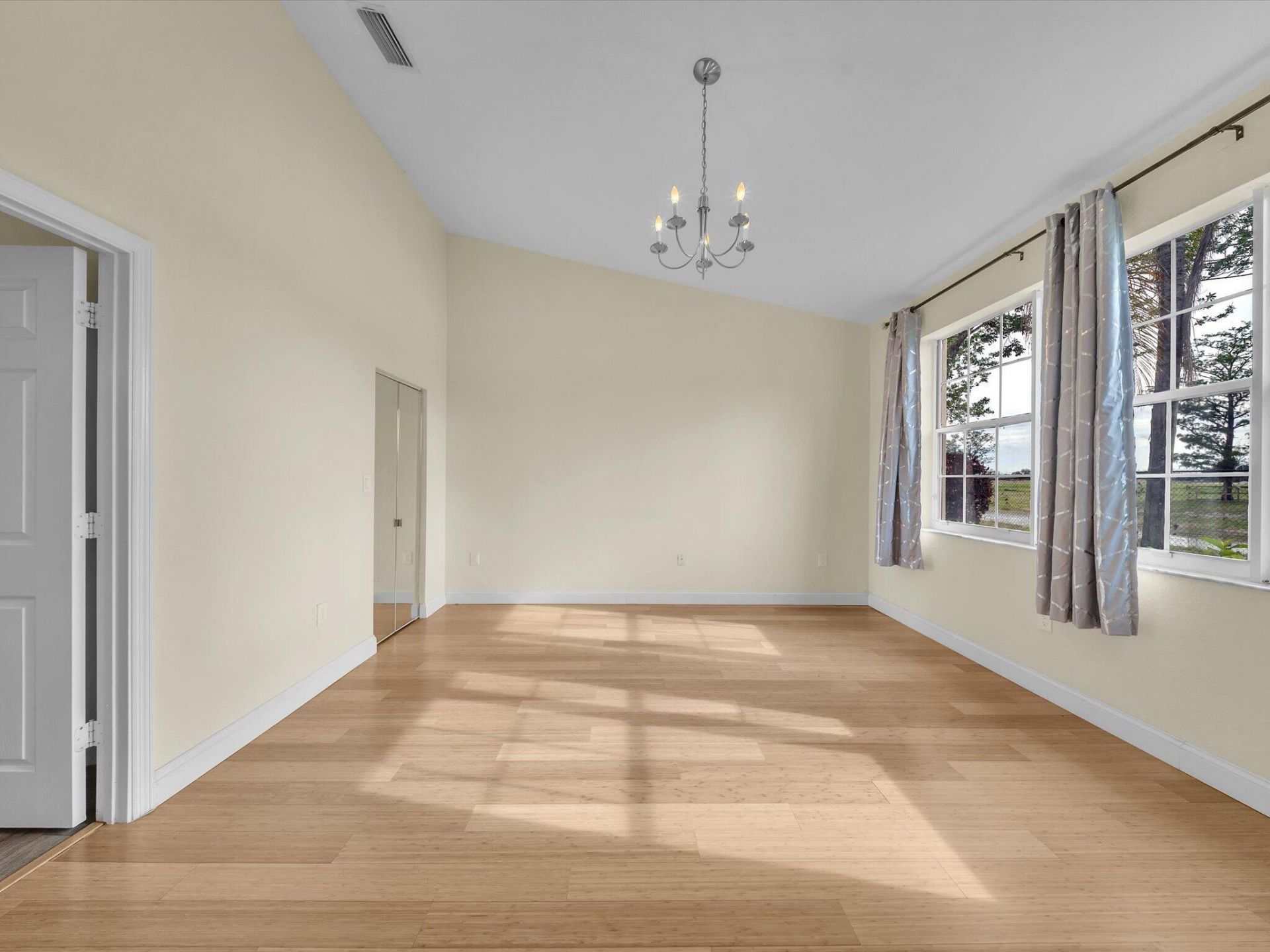 2851 E Aragon Boulevard, Unit 5, Sunrise, FL 33313 Photo