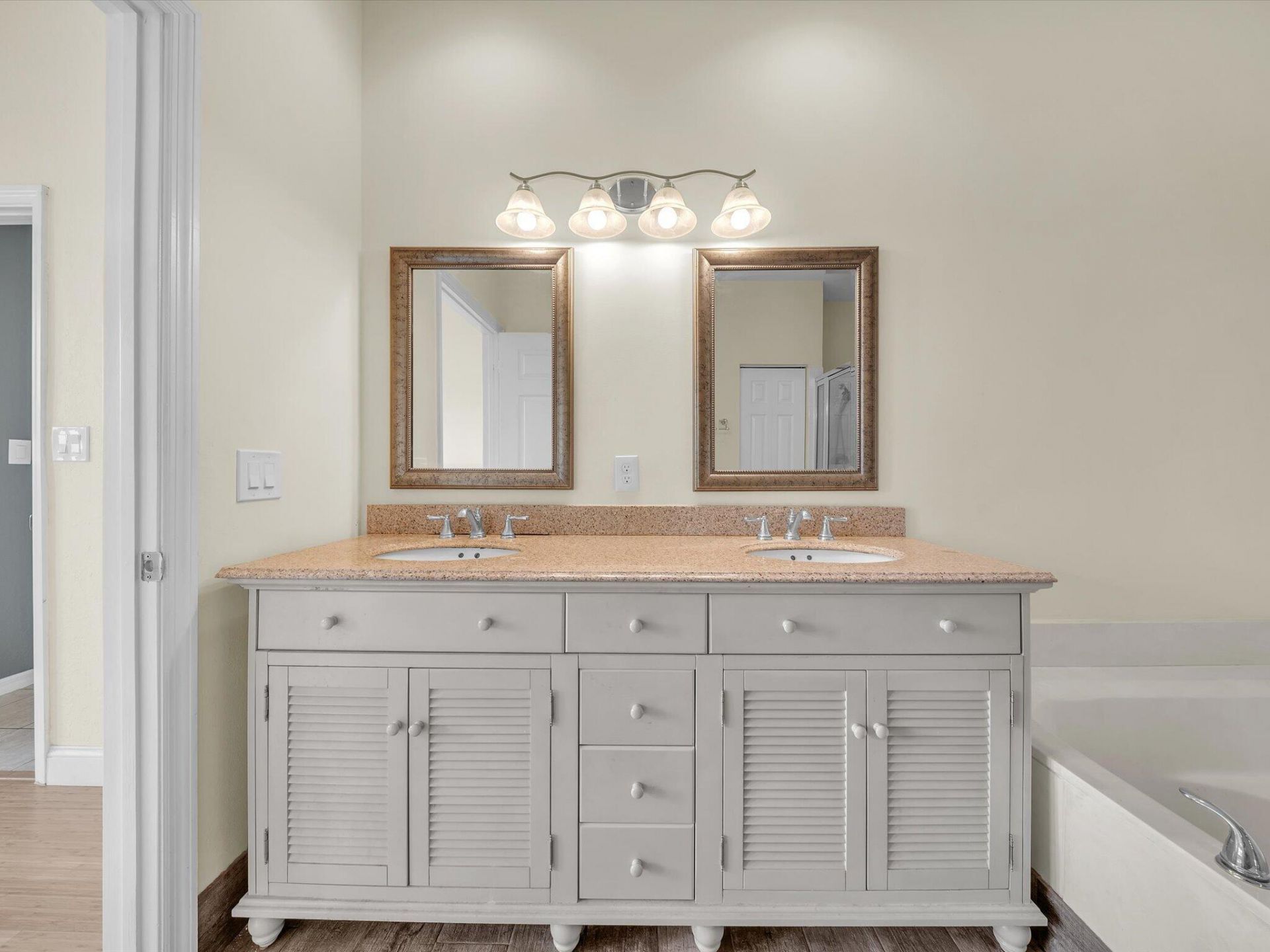 2851 E Aragon Boulevard, Unit 5, Sunrise, FL 33313 Photo