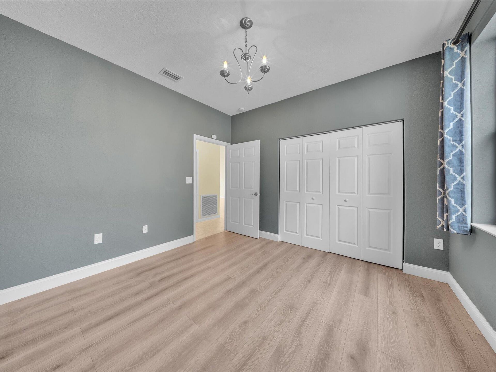 2851 E Aragon Boulevard, Unit 5, Sunrise, FL 33313 Photo