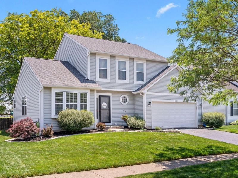 1008 Portlock Drive, Columbus, OH 43228 Photo 2