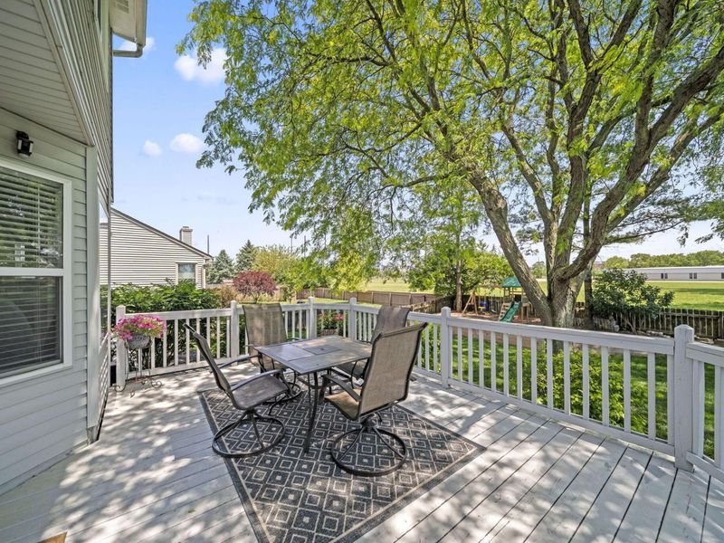 1008 Portlock Drive, Columbus, OH 43228 Photo 35
