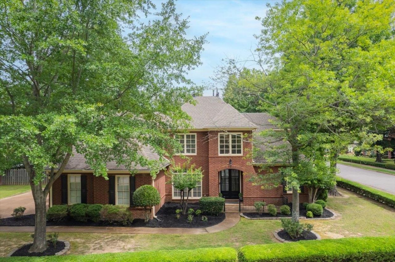 1876 Liles Ln, Collierville, TN 38017 Main Photo