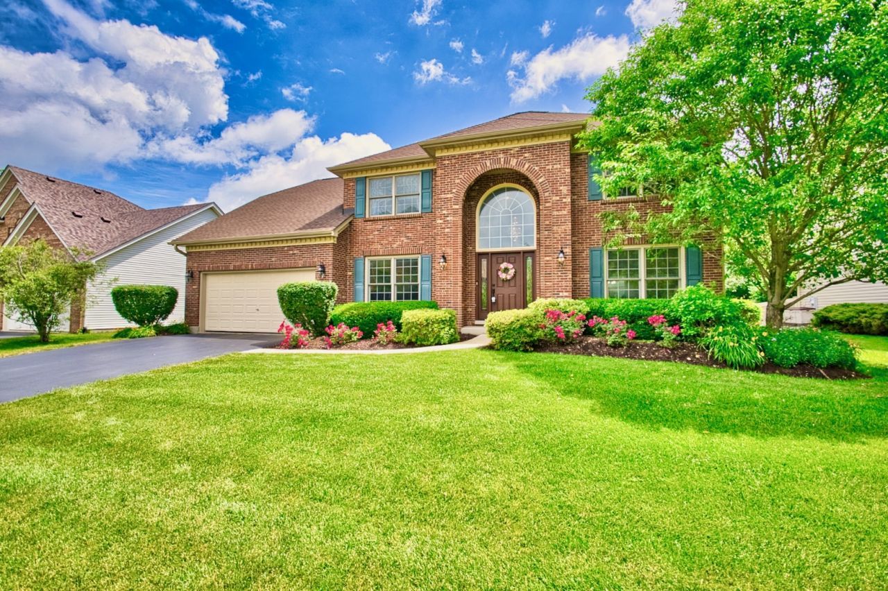 114 Rhine Avenue , Bolingbrook, IL 60490