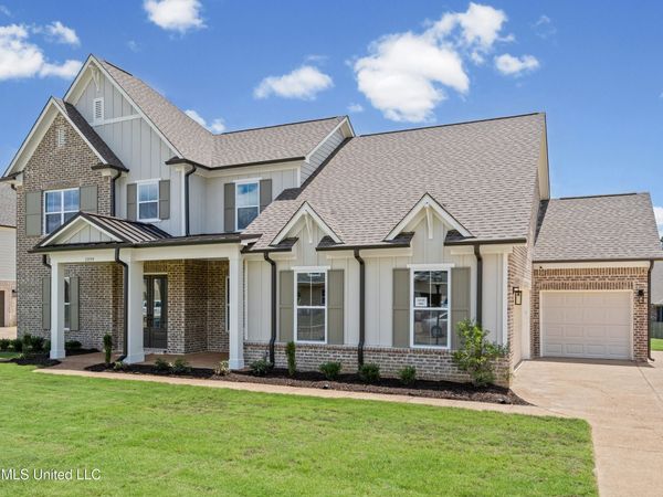 13599 S River Grove Lane, Olive Branch, MS 38654