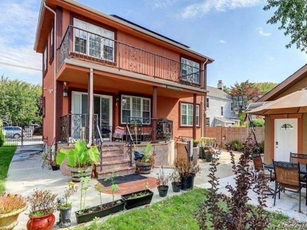 9270 224th Street, Queens Village, NY 11428