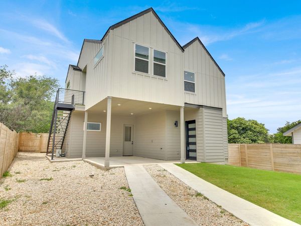 7208 Providence Ave. Ave , Unit 3B, Austin, TX 78752