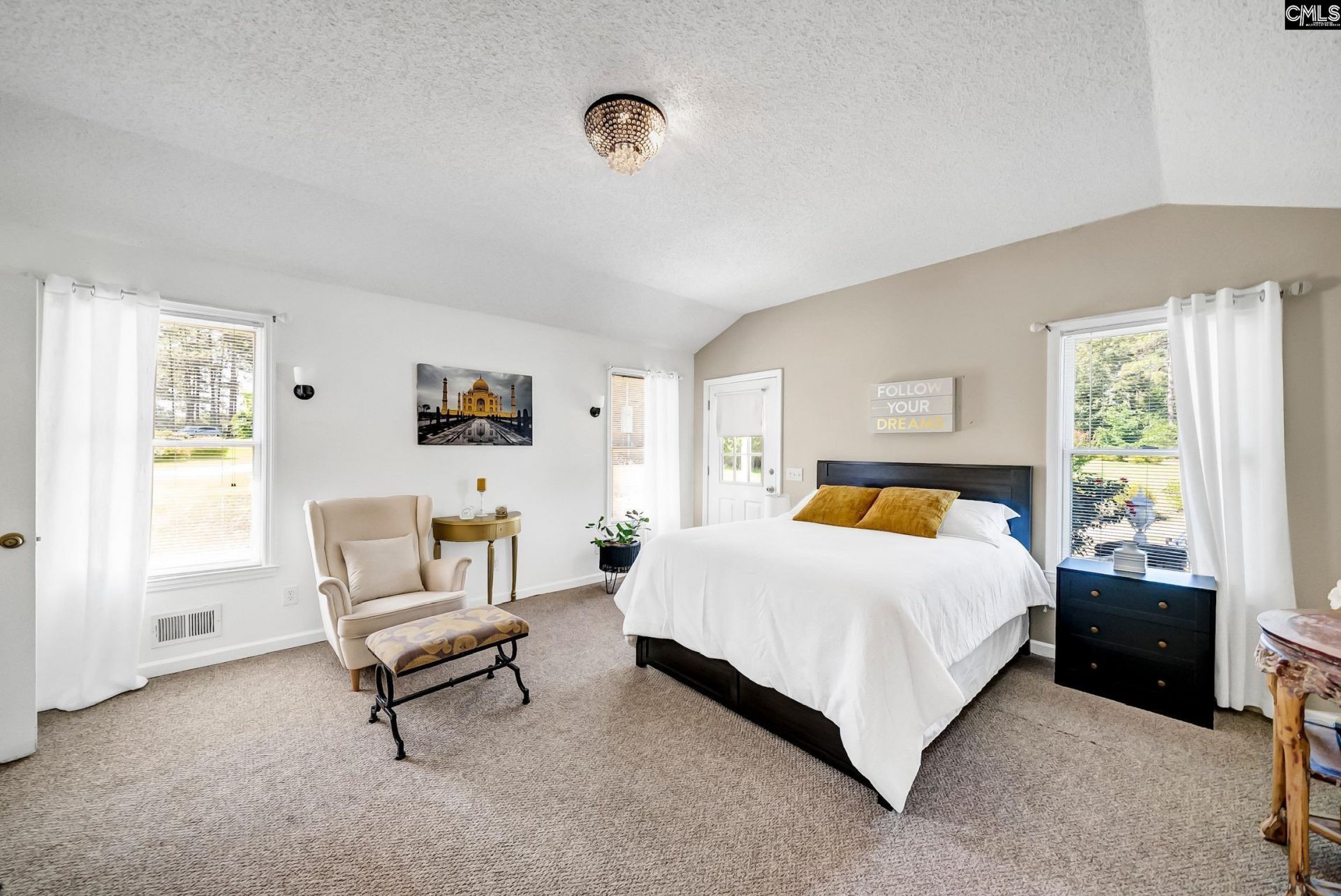 924 Briar Bush Lane  Photo 34