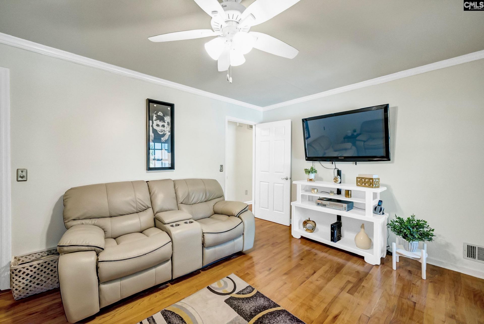 924 Briar Bush Lane  Photo 43