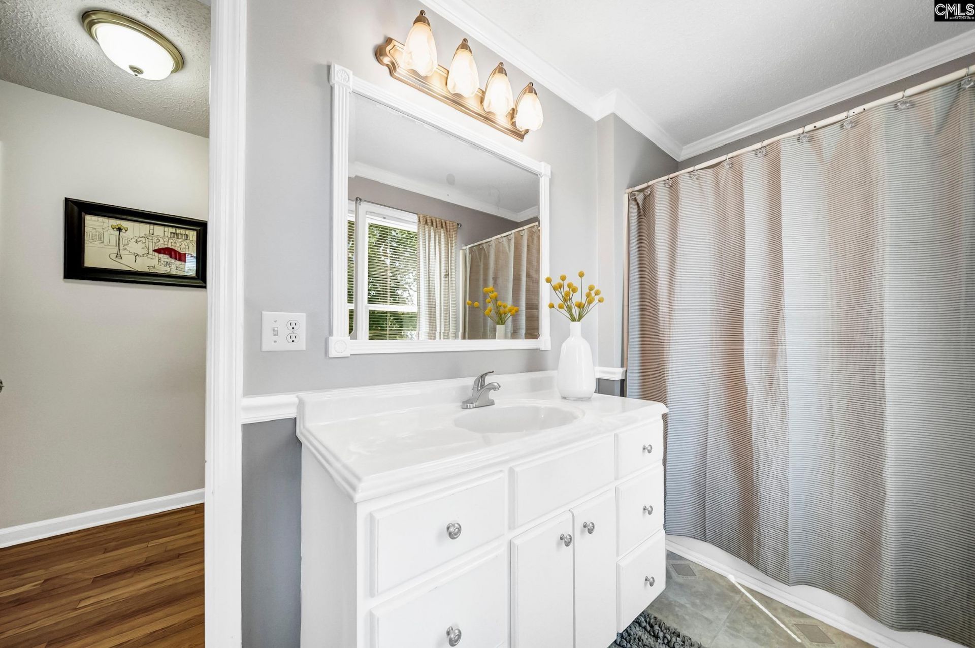 924 Briar Bush Lane  Photo 48