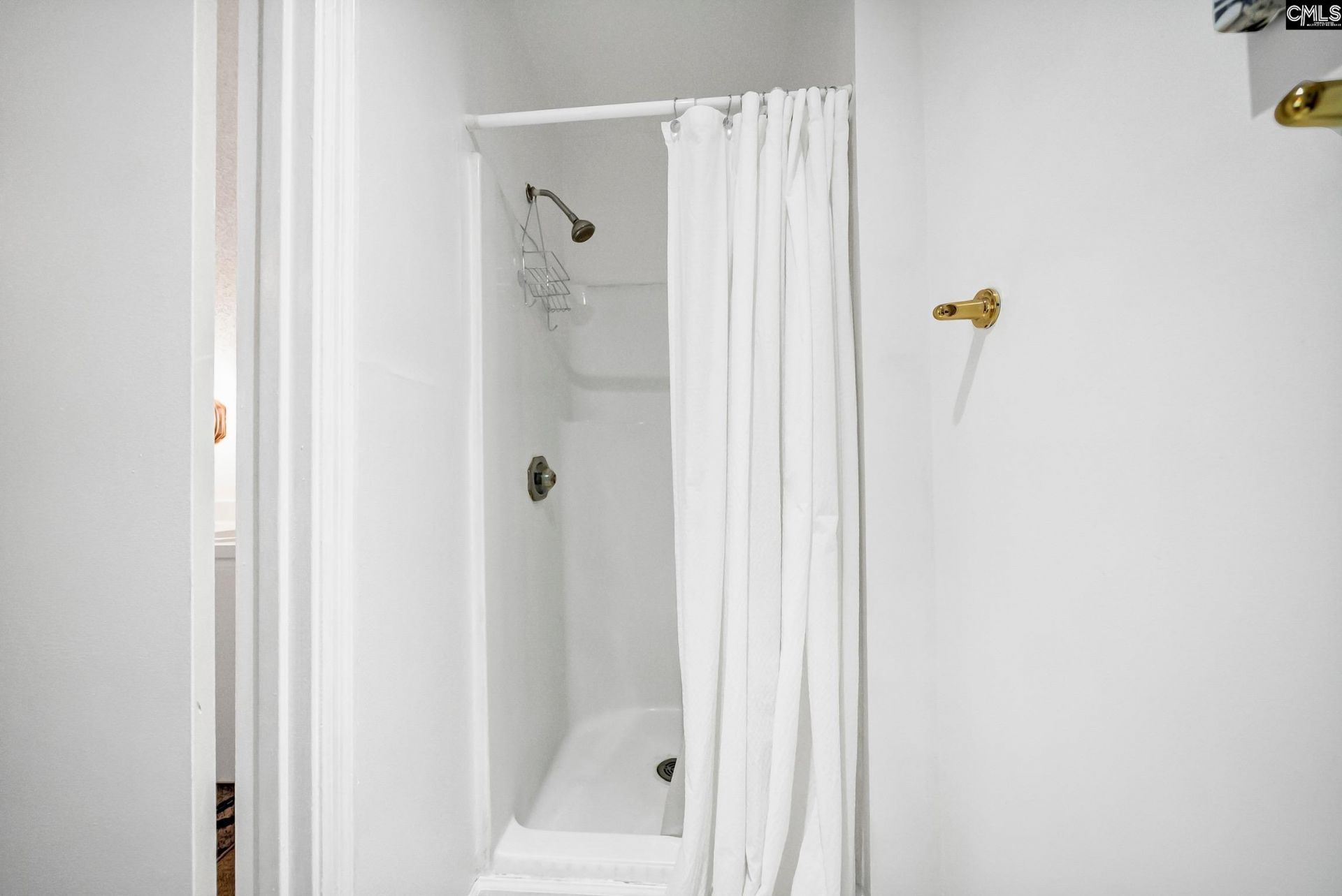 924 Briar Bush Lane  Photo 60