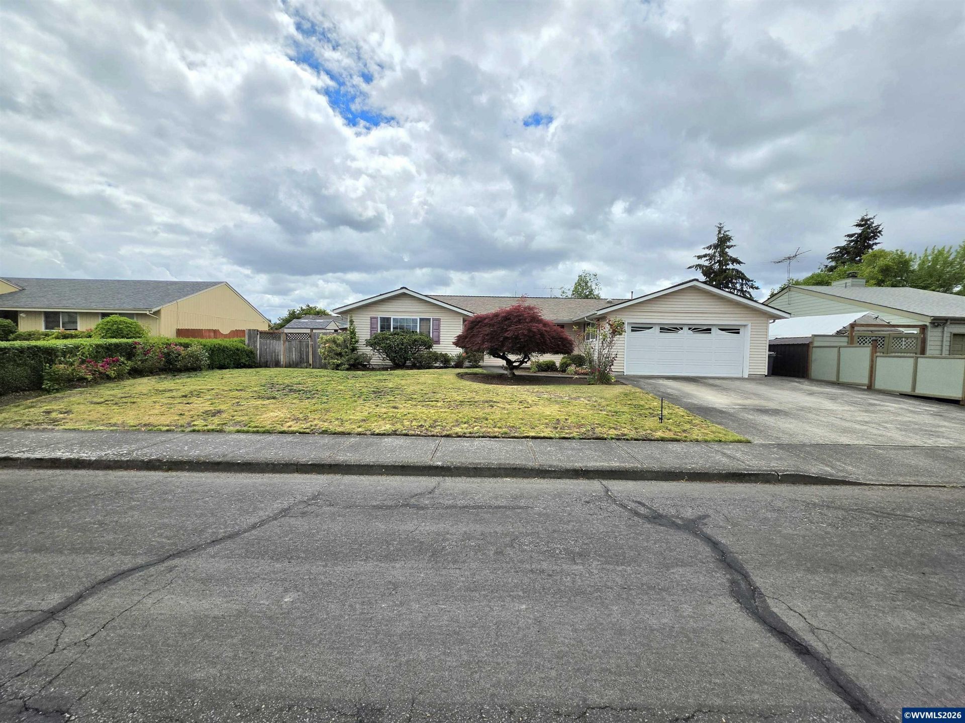 3651 Meadow Park Lp Ne, Salem, OR 97305 Main Photo