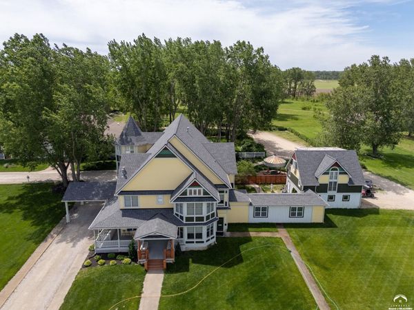 1431 N 1900 Road, Lawrence, KS 66044