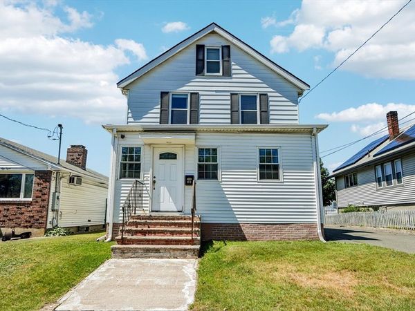 66 Washington Ave, Revere, MA 02151