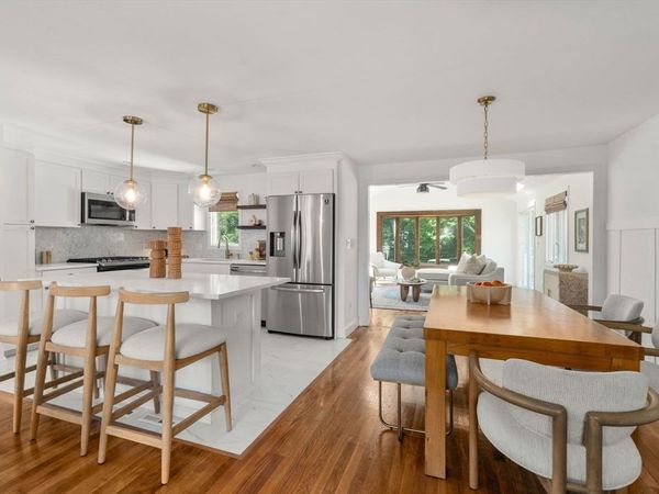 63 Massasoit Ln, Hanover, MA 02339