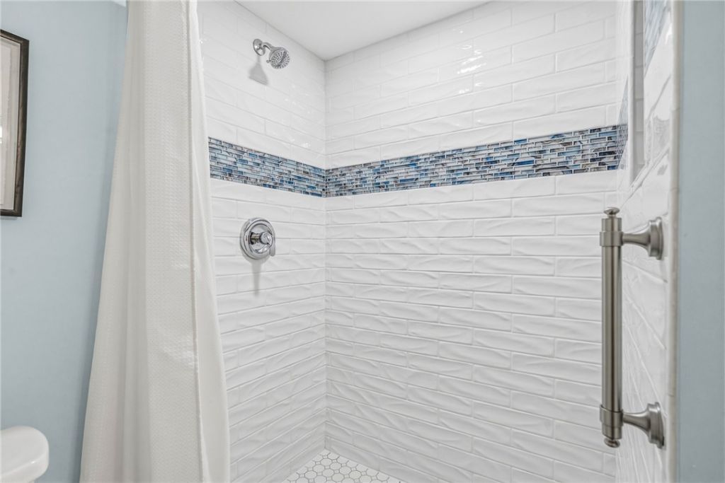 1155 Reef Road, Unit B-7, Vero Beach, FL 32963 Photo