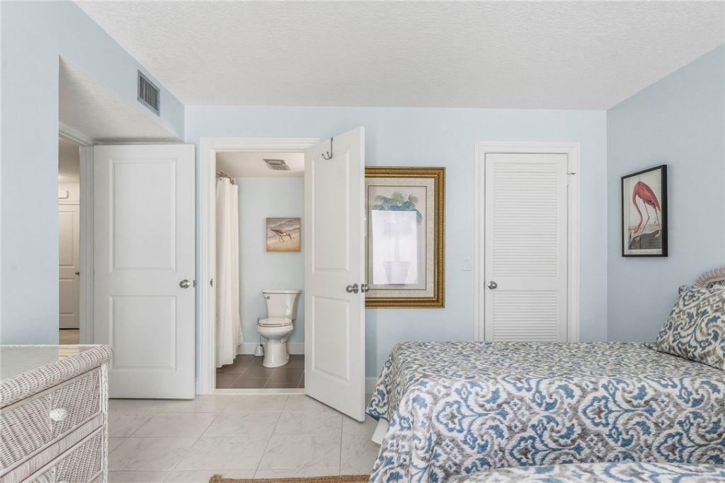 1155 Reef Road, Unit B-7, Vero Beach, FL 32963 Photo