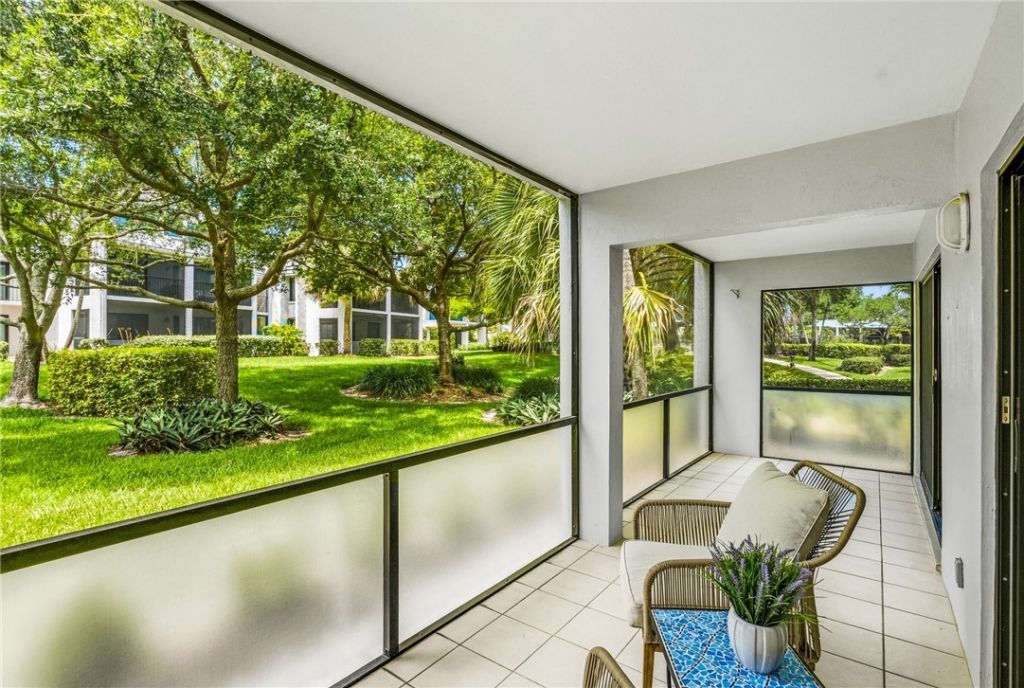 1155 Reef Road, Unit B-7, Vero Beach, FL 32963 Photo