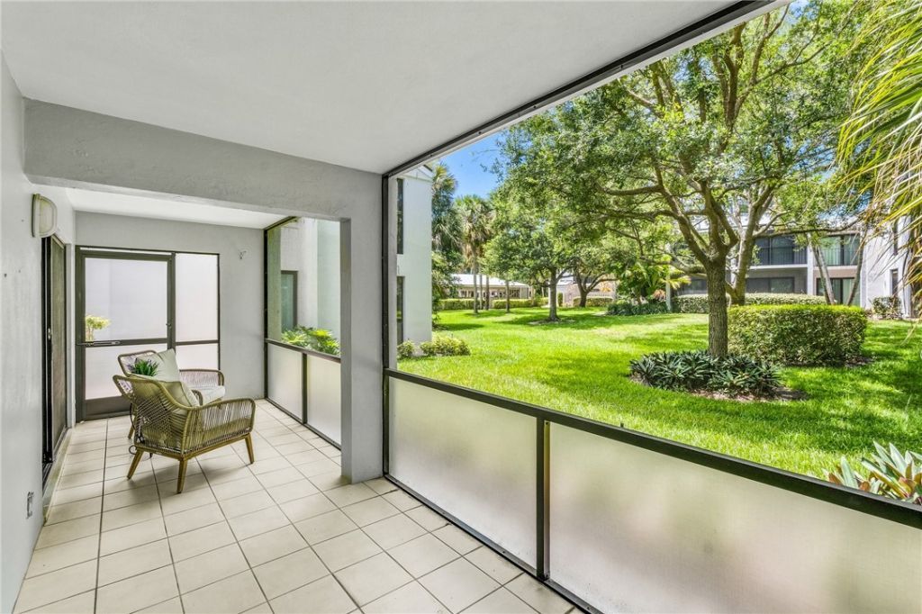 1155 Reef Road, Unit B-7, Vero Beach, FL 32963 Photo