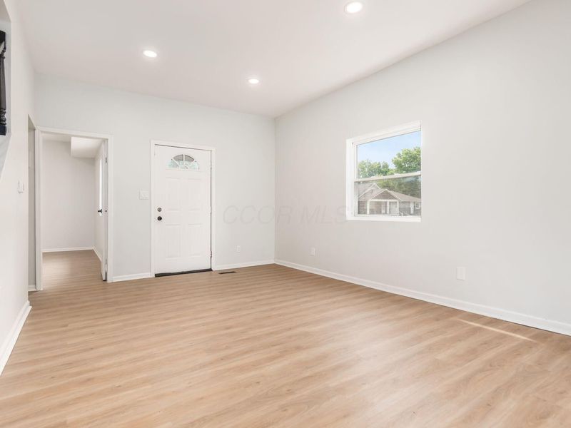 221 S Yale Avenue , Columbus, OH 43222 Photo 11