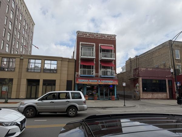 2744 W Division Street , Chicago, IL 60622