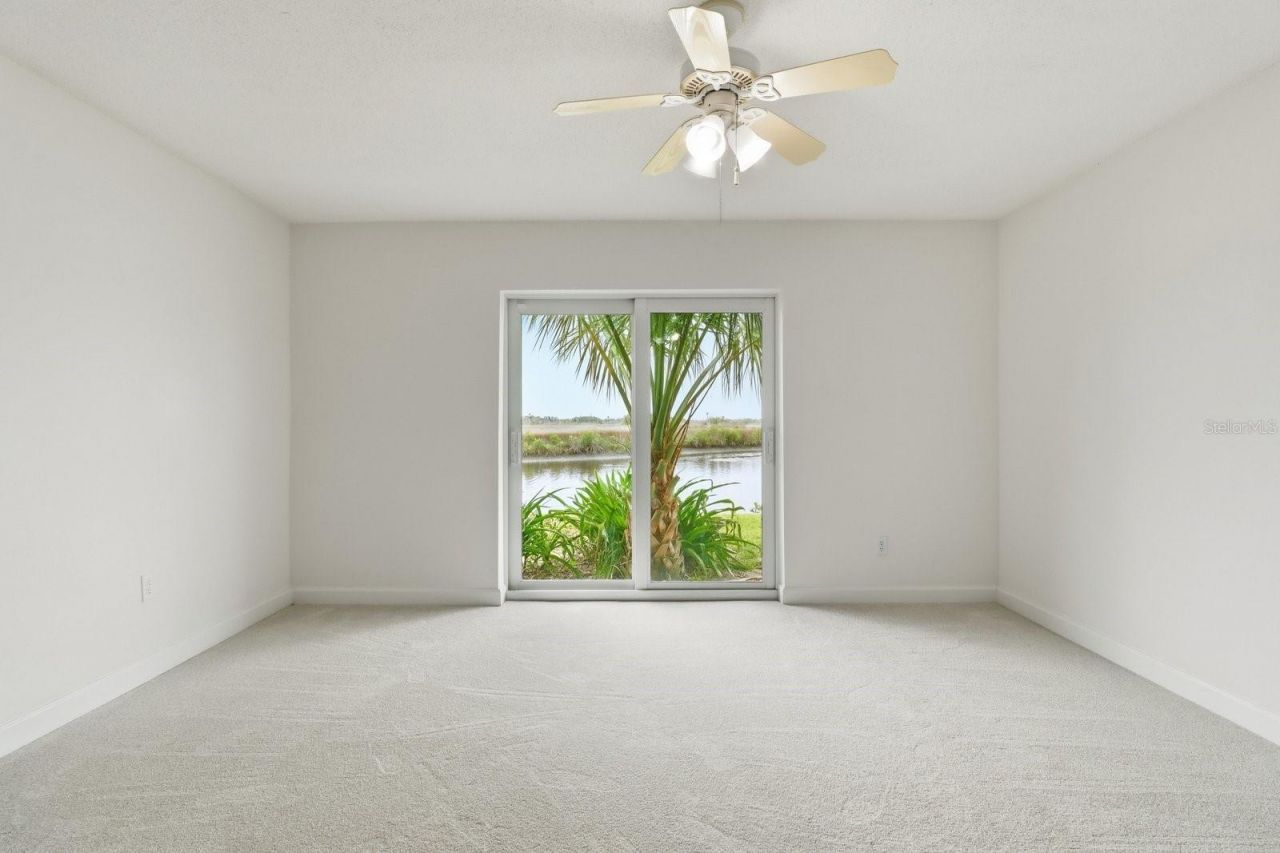 11562 W Bayshore Drive, Crystal River, FL 34429 Photo