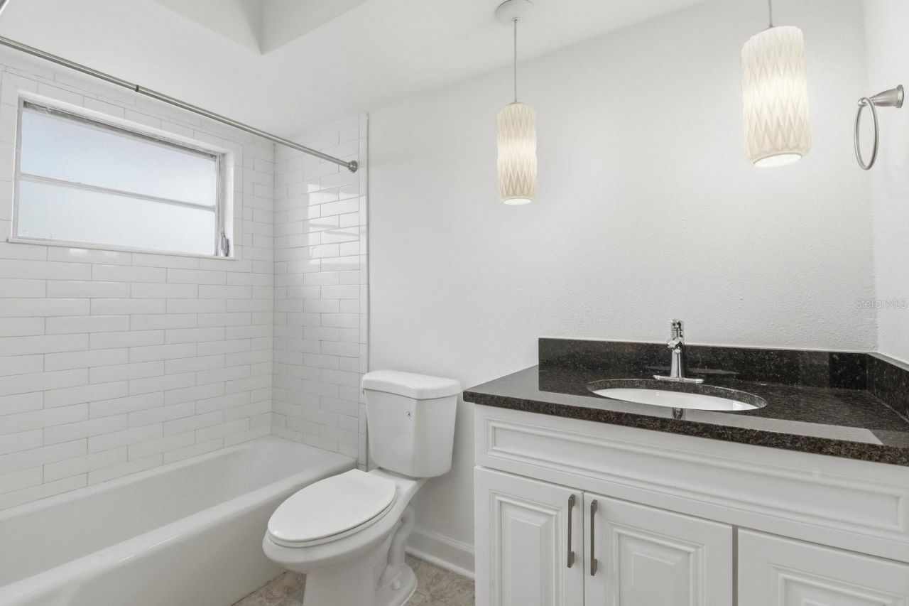 11562 W Bayshore Drive, Crystal River, FL 34429 Photo