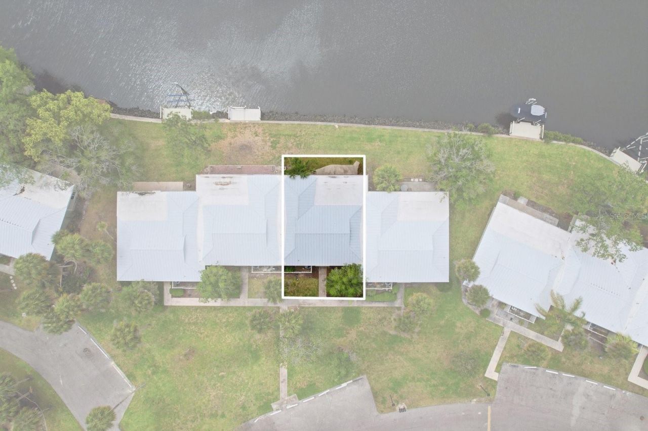 11562 W Bayshore Drive, Crystal River, FL 34429 Photo