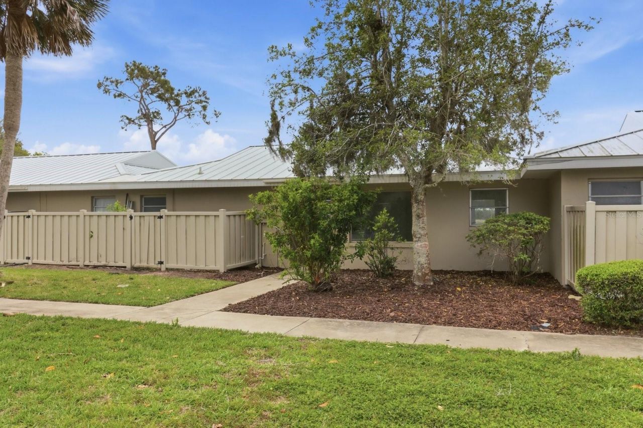 11562 W Bayshore Drive, Crystal River, FL 34429 Photo