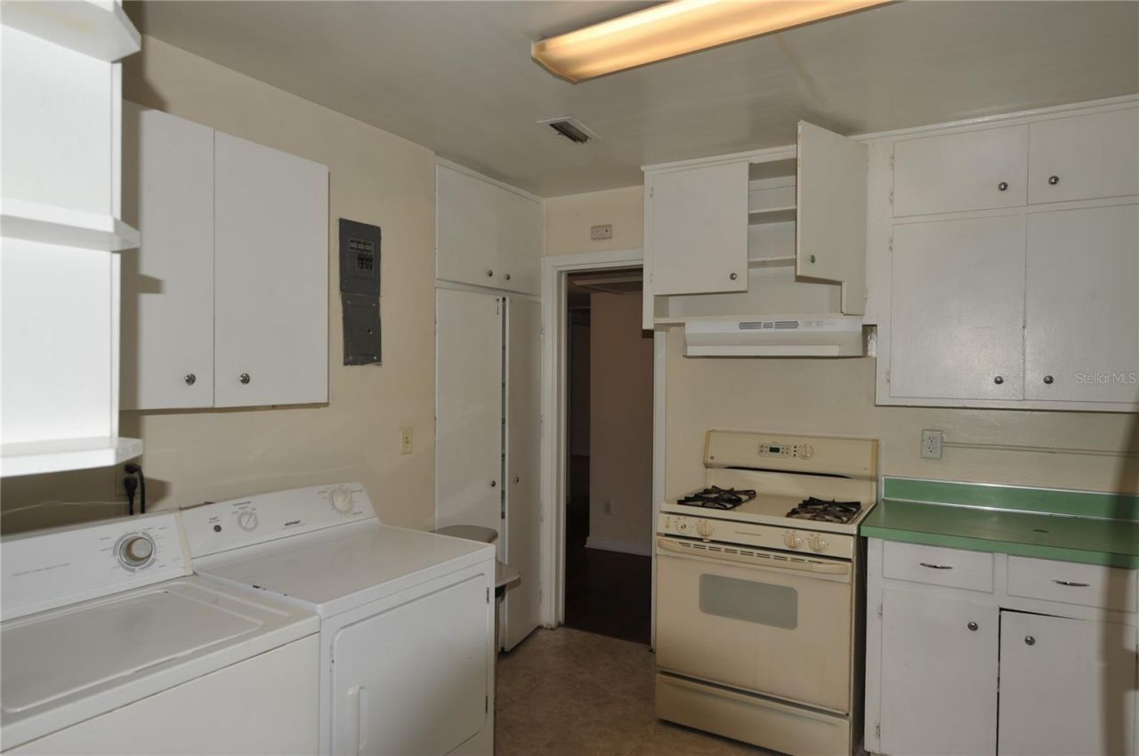 1410 NW 7th Road , Gainesville, FL 32603 Photo