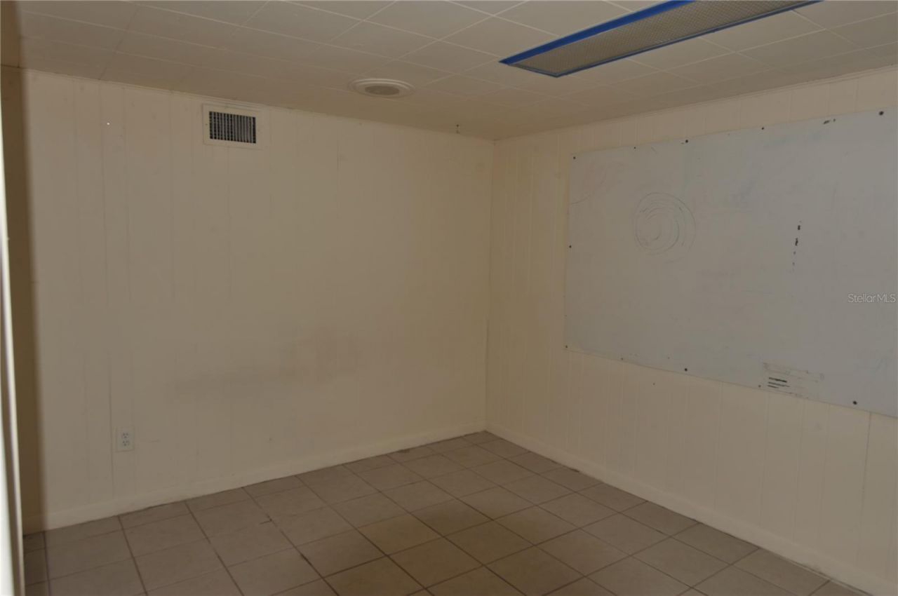 1410 NW 7th Road , Gainesville, FL 32603 Photo