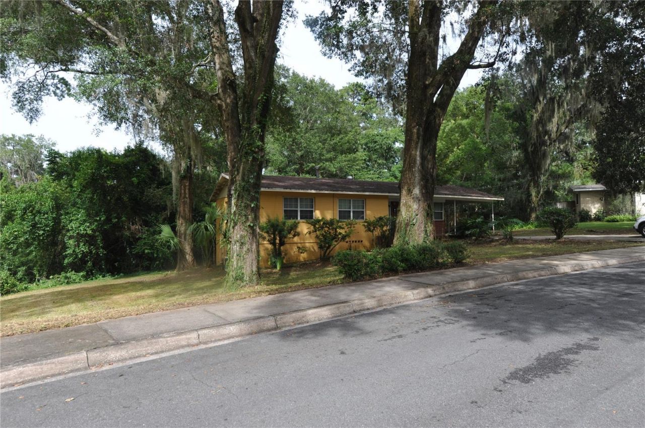 1410 NW 7th Road , Gainesville, FL 32603 Photo