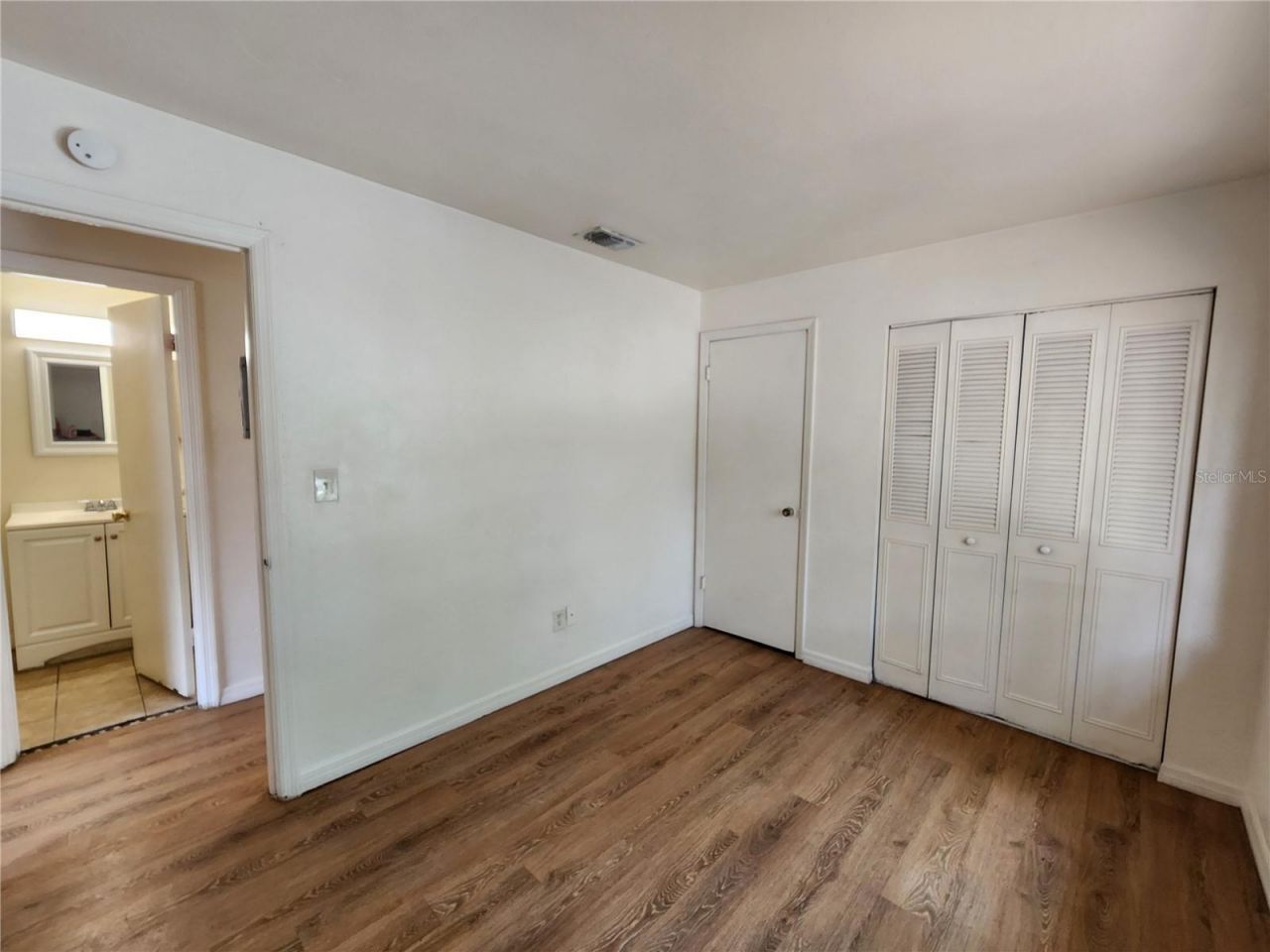 719 SW 70th Terrace , Unit 5, Gainesville, FL 32607 Photo