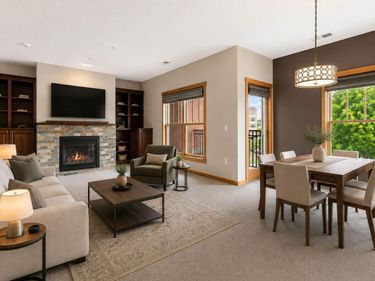 350 Main Street N, Unit 242, Stillwater, MN 55082