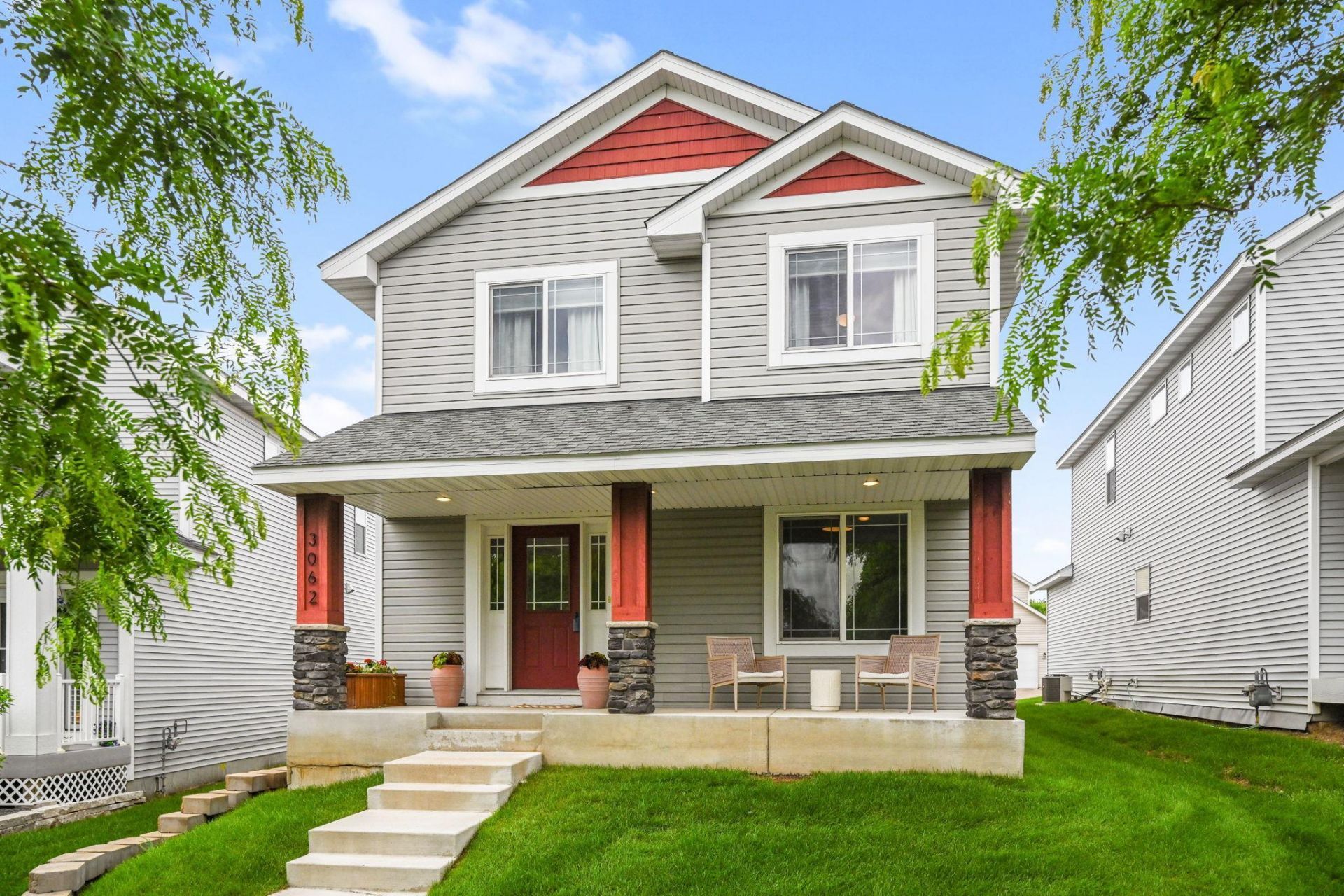 3062 Walden Drive, Chaska, MN 55318
